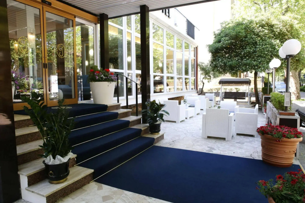 Hotel photo 14