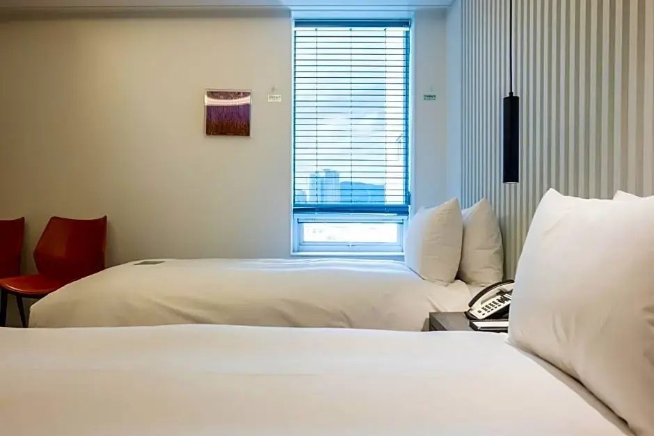 Deluxe Double room (twin beds)