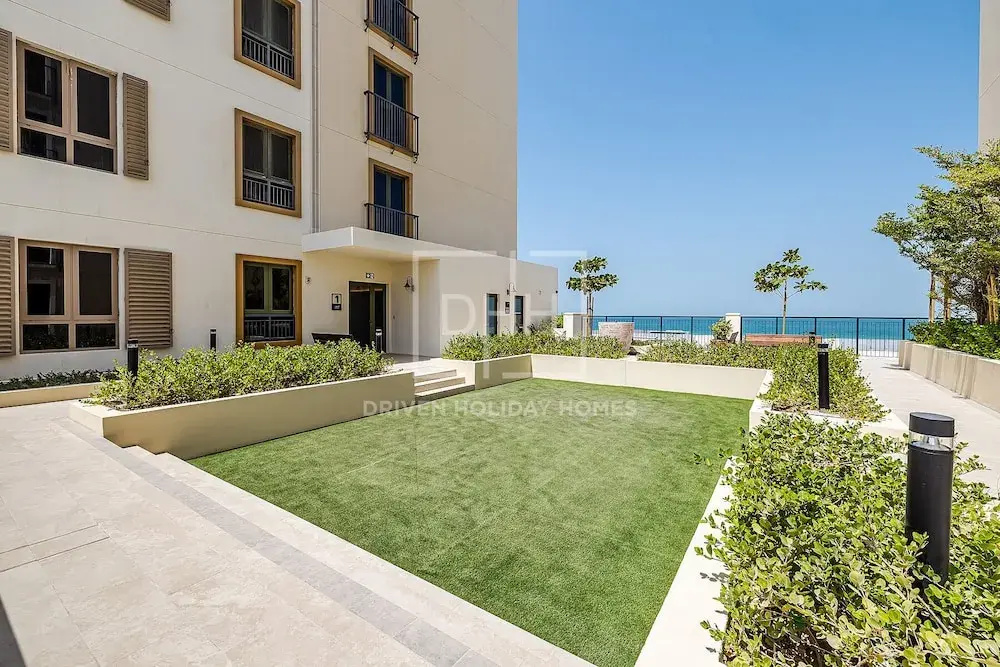 Full Sea View 1Bed Le Pont B1 in La Mer