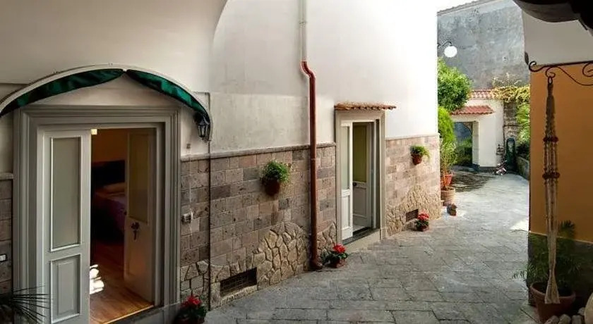 ренцо пиано музей. красивый рояль. отель милан зал россини. G. пиано италия.