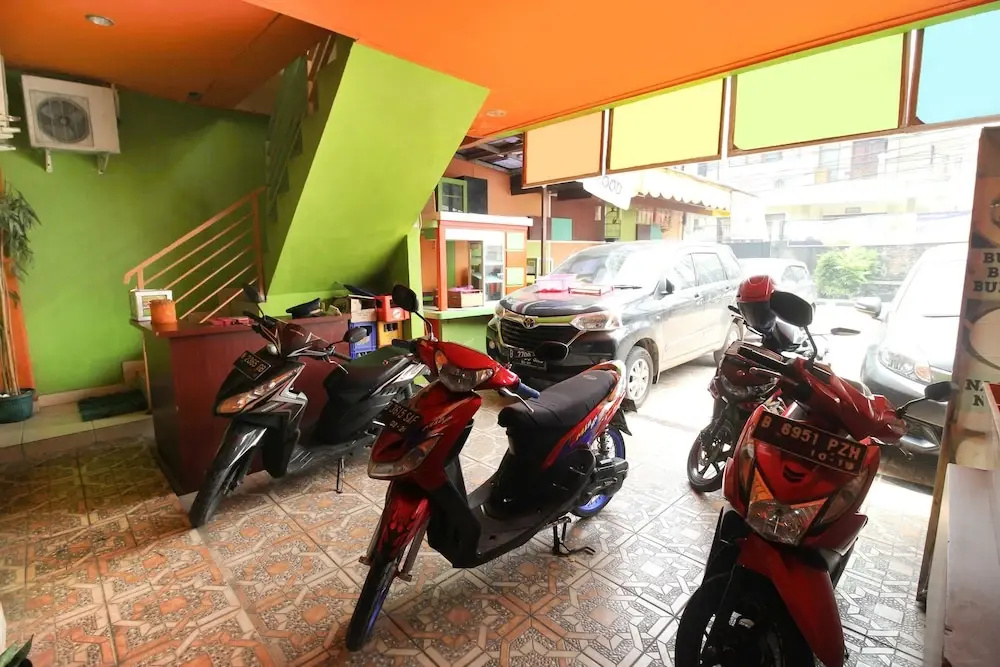 Airy Eco Syariah Tebet Stasiun Cawang Asem Baris Raya 158 - Général