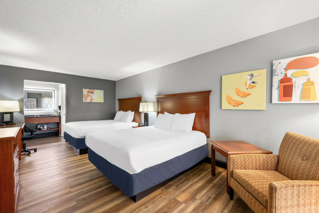 Standard Quadruple room