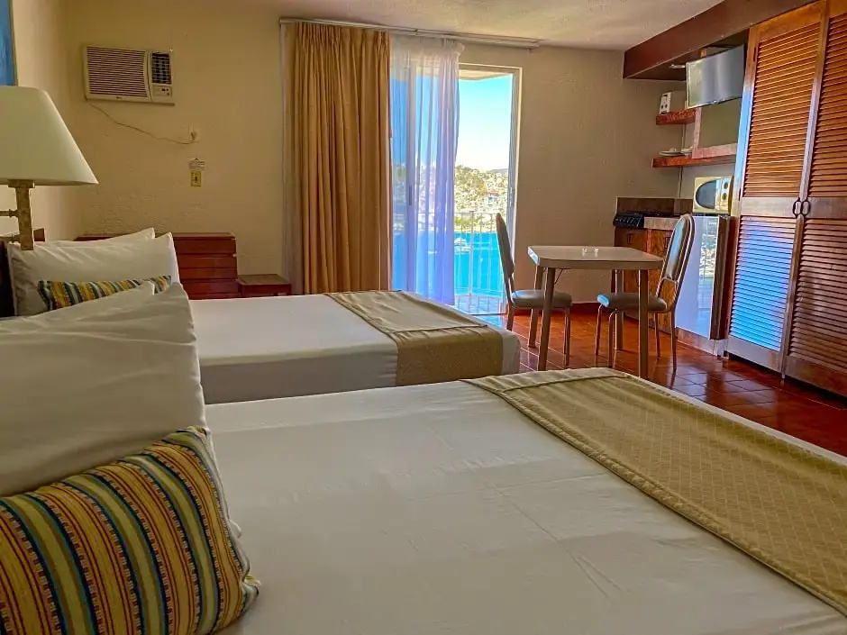 Superior Double room (full double bed)