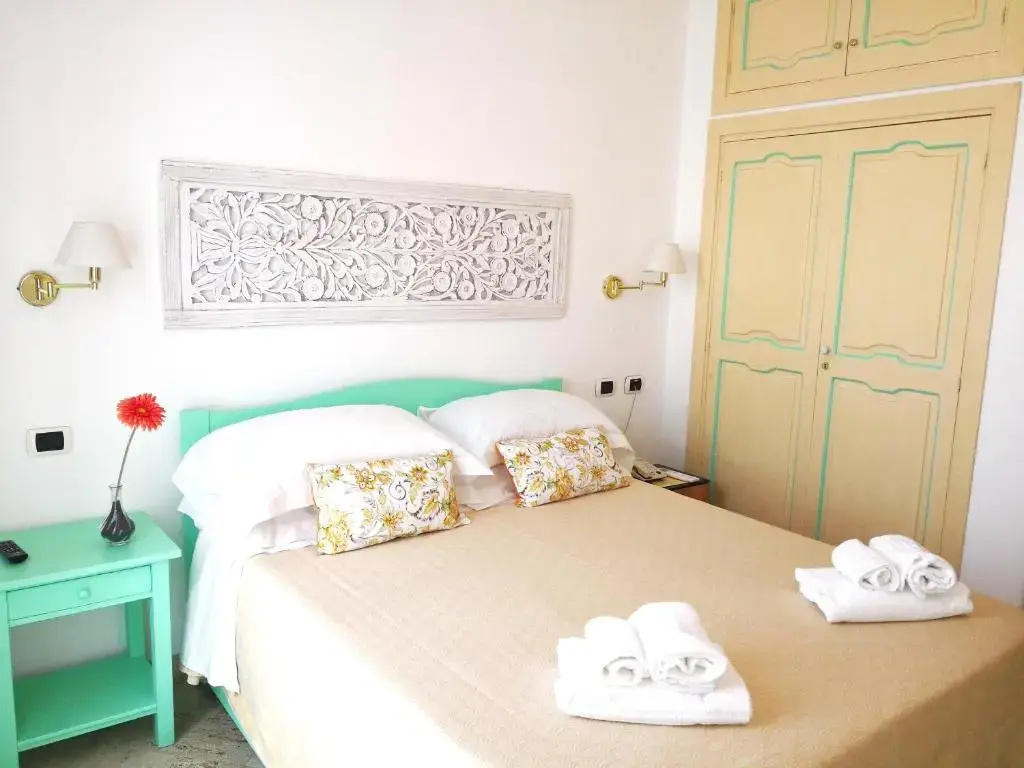 Hotel Ossidiana Stromboli Center - Chambres