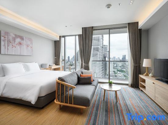 Двухместная студия Deluxe двуспальная кровать в Oakwood Suites Bangkok