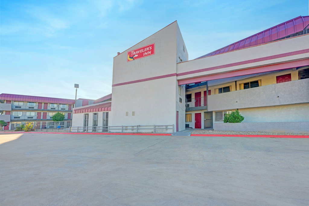 Travelers inn by OYO Wichita Falls