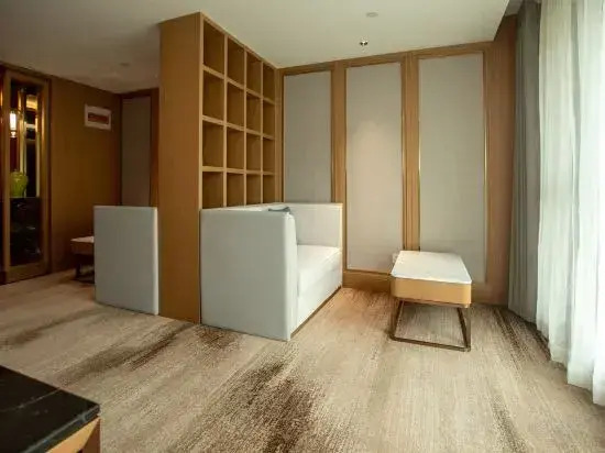 Zou Cheng Mengyuan Hotel — фото 2