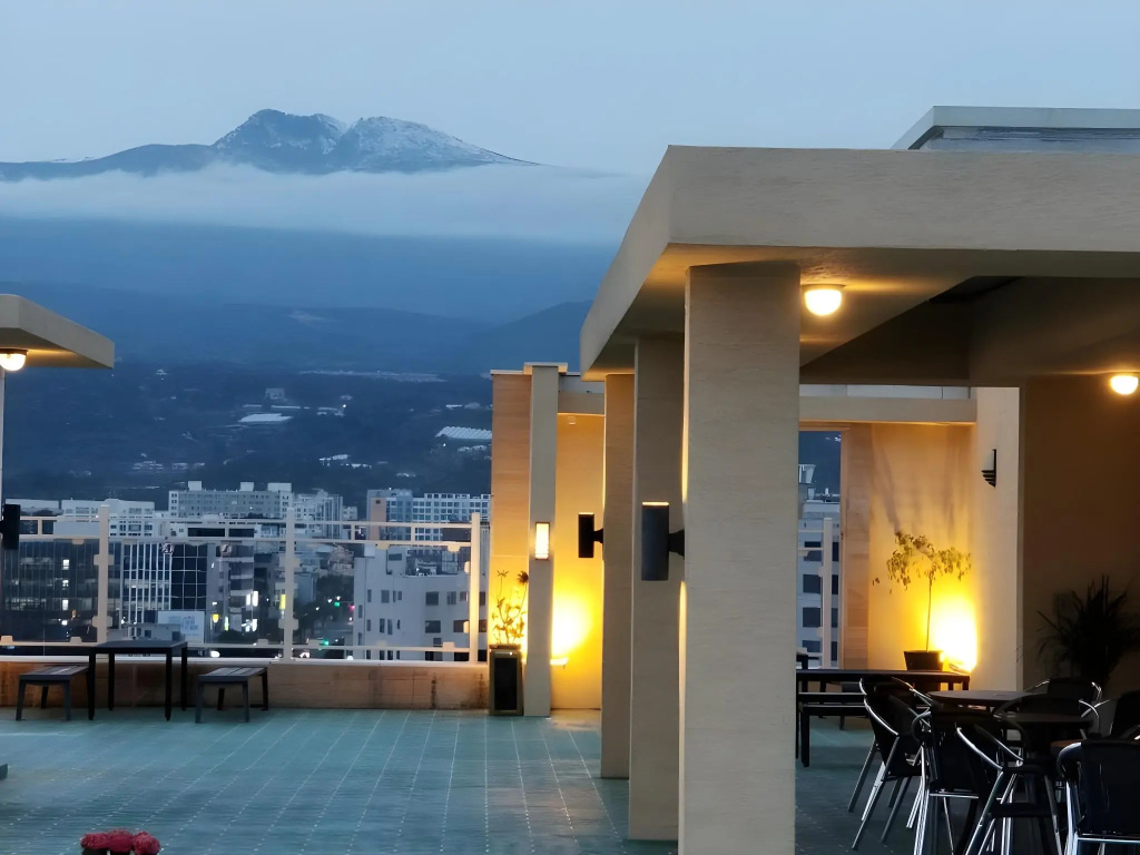 Hotel photo 11