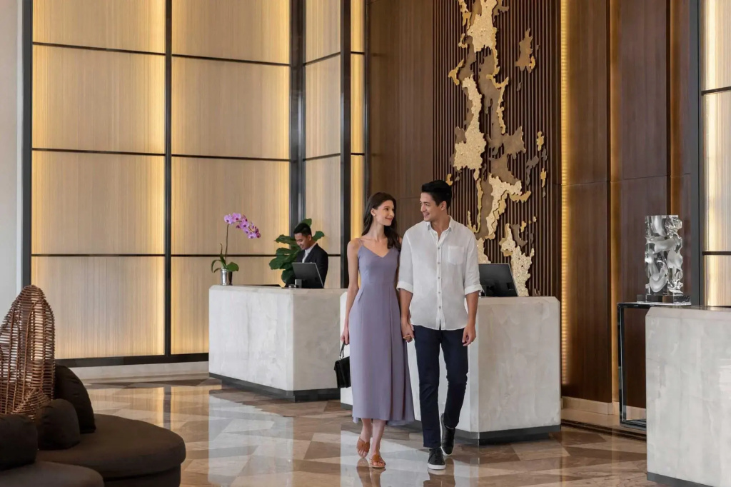Lobby & Reception