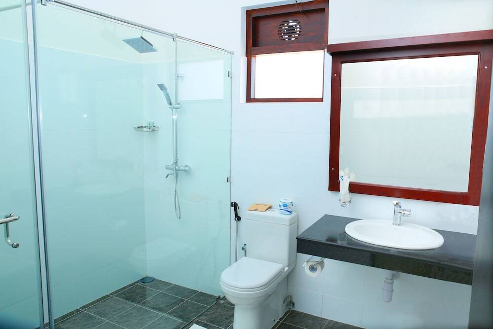Sea Rock Villa