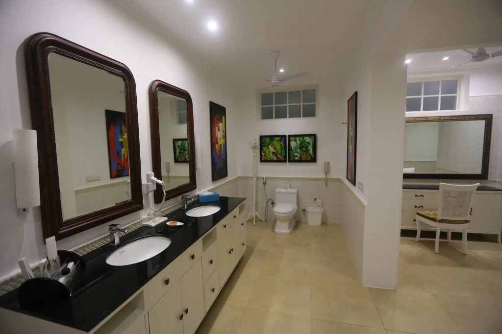 Standard room with ocean view