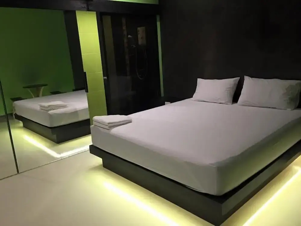 Standard Double room (full double bed)