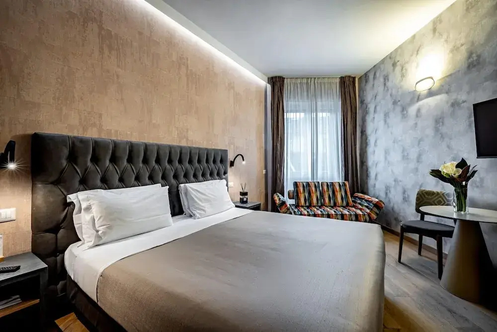 Comfort room