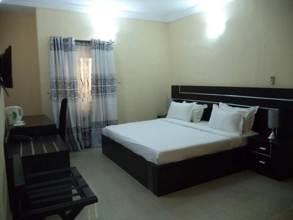 Hotel photo 12
