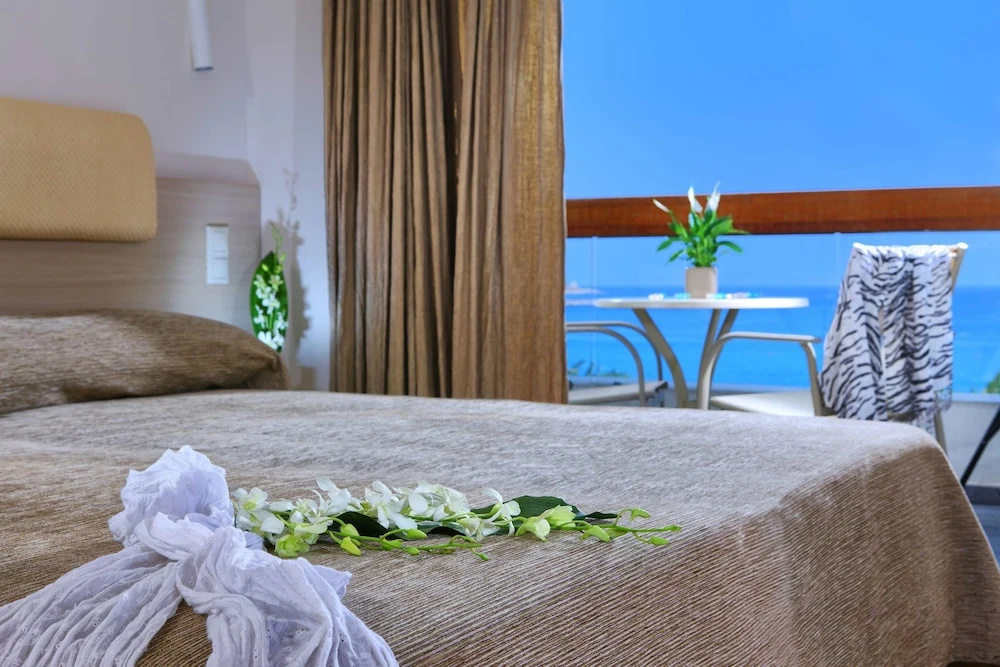 Spezzie Luxury Island Homes