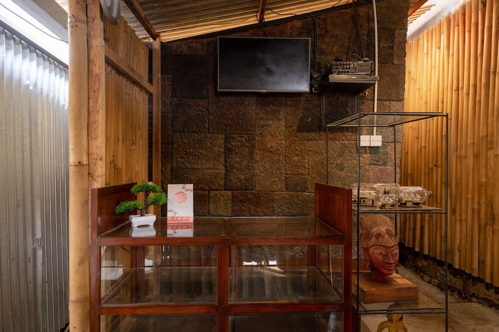 Alea Guesthouse by OYO Rooms