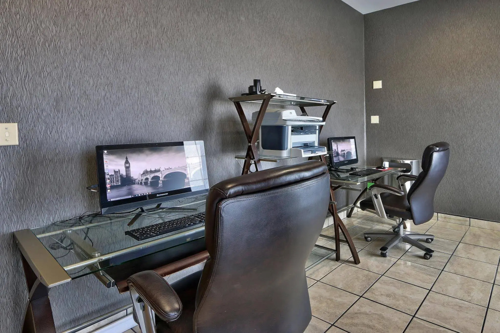 Holiday Inn & Suites Albuquerque Airport by IHG - Général