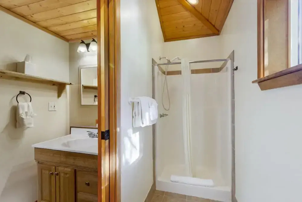 2 Bedrooms Deluxe room with ocean view