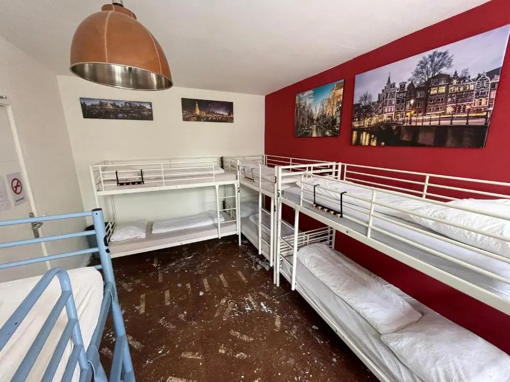 Bed in Dorm (female dorm)