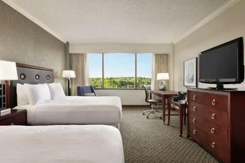 DoubleTree by Hilton South Charlotte Tyvola - Chambres