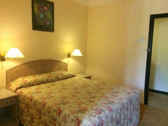 Hotel Rainbow