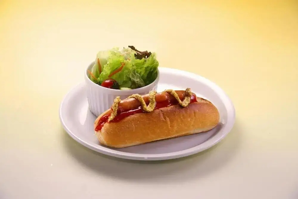 Food & Beverage