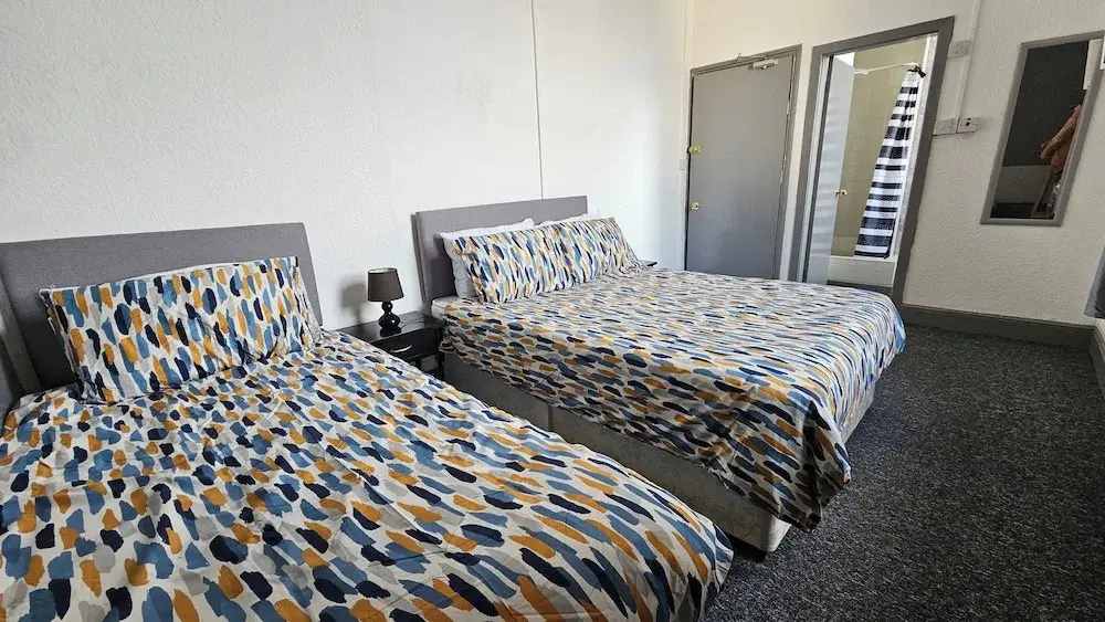 Standard Triple room with sea view