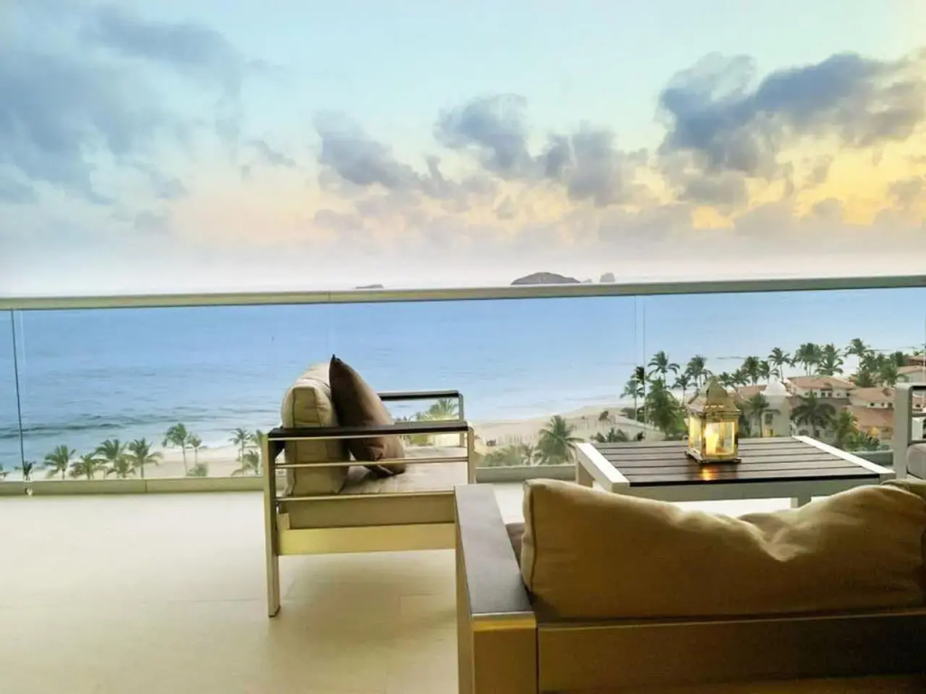 Beach & Waterfront