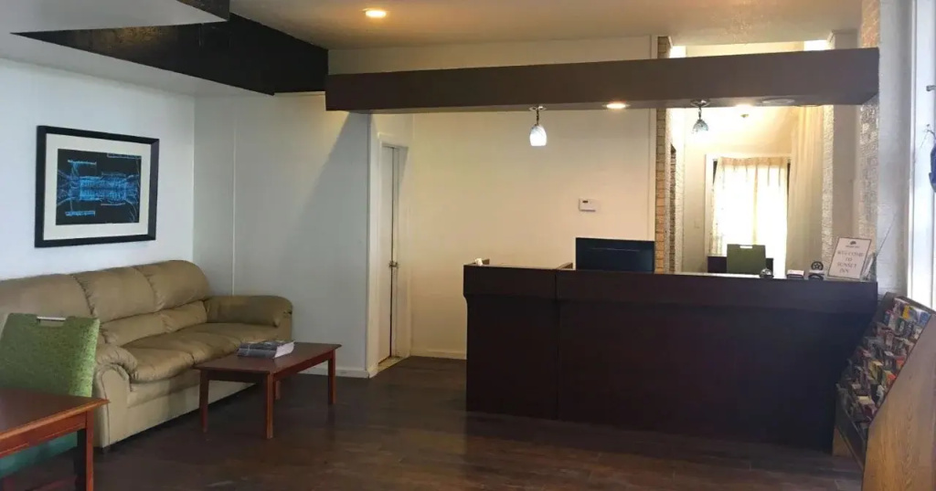 Hotel photo 2