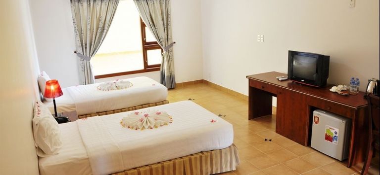 Sandhills Beach Resort & Spa