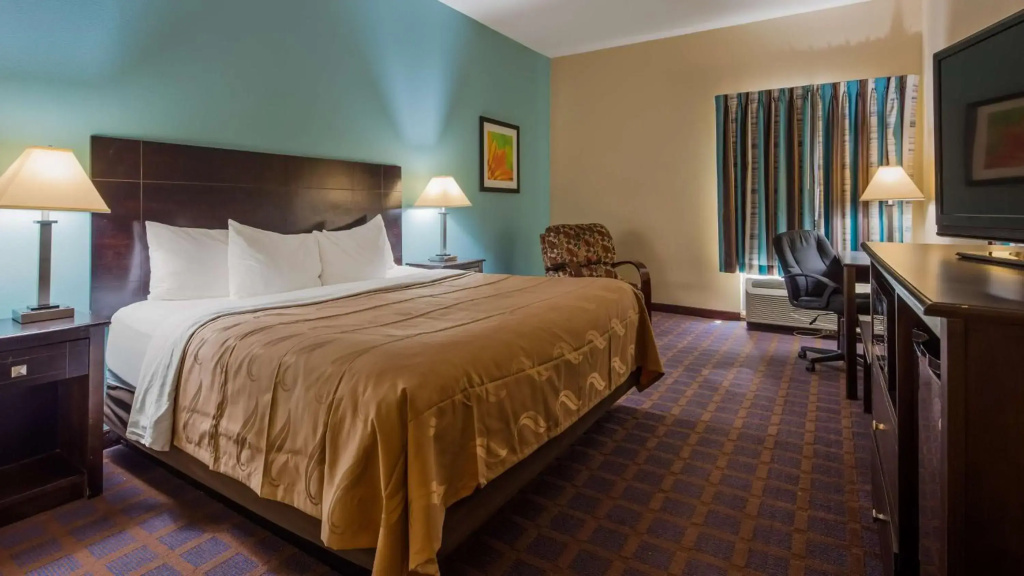 Quality Inn Blue Springs