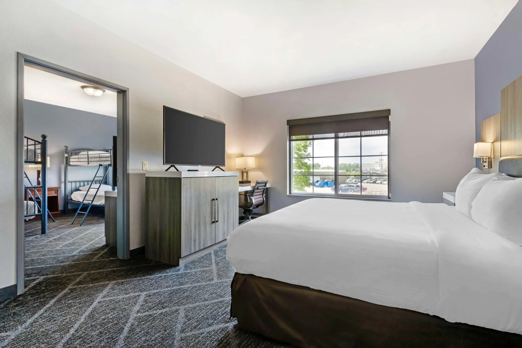 Wyndham Garden Appleton — 4