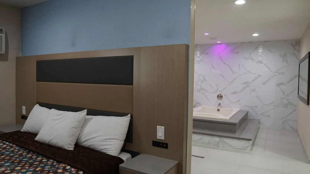 Отель Sea Breeze Inn - LAX Airport, Los Angeles в Инглвуде