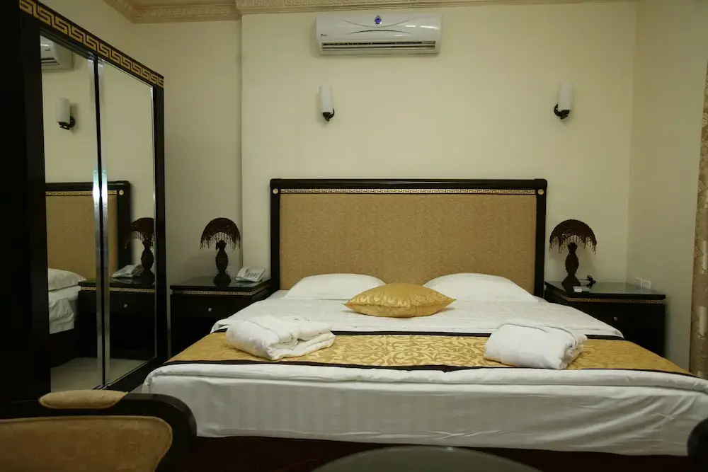 Standard Double room (full double bed)