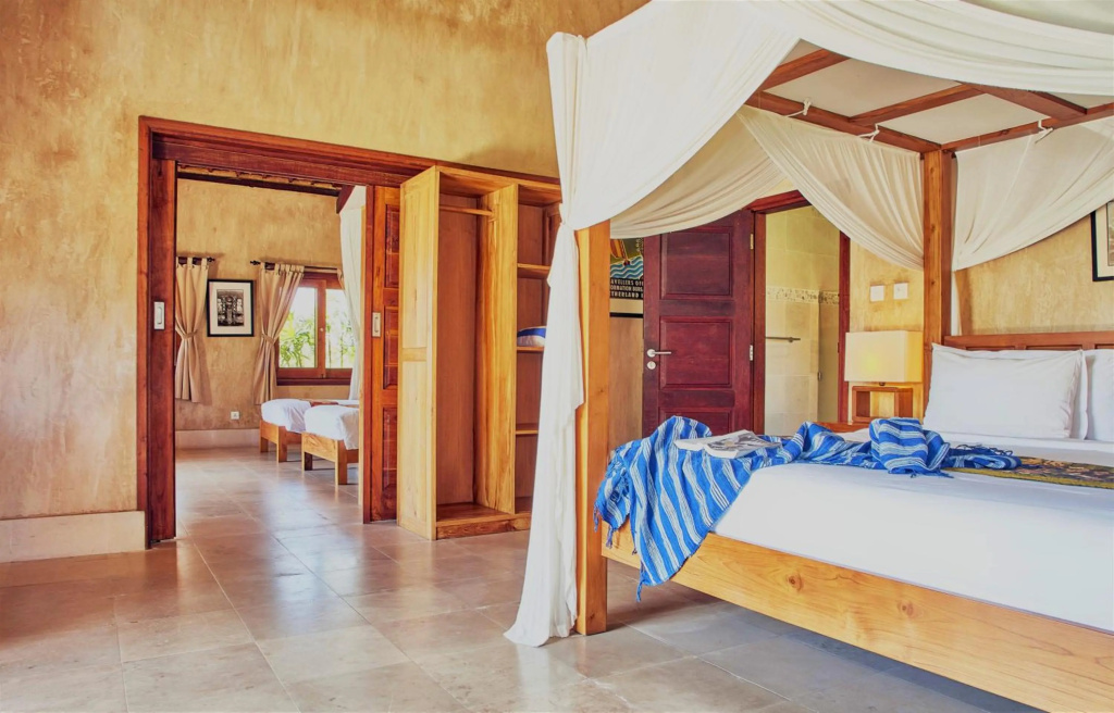 Three Monkeys Villas — 2