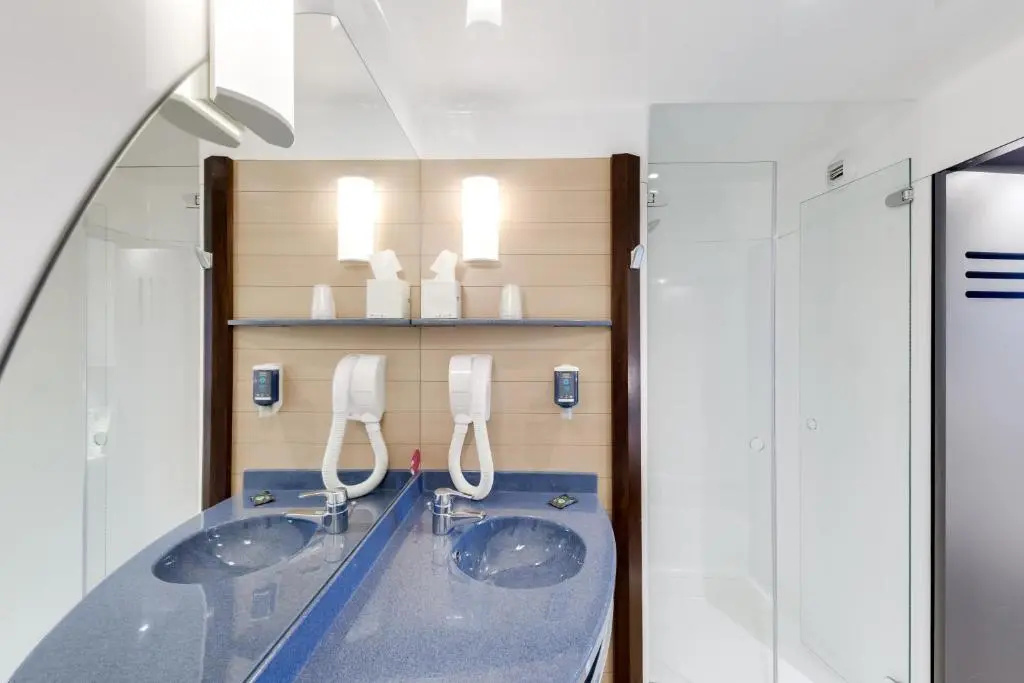 Novotel Suites Paris CDG Airport Villepinte