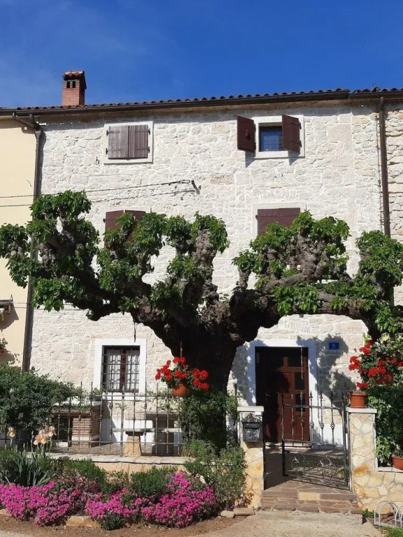 Casa Girasole