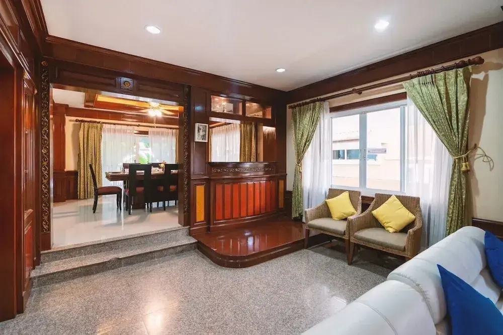 Deluxe Villa