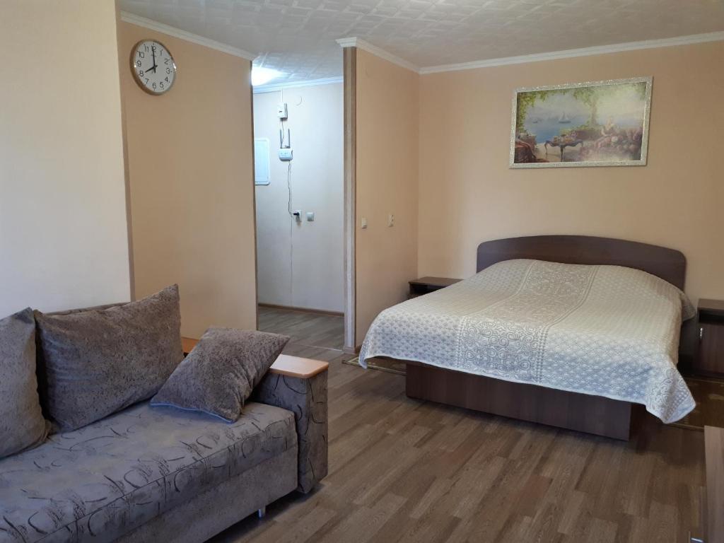 Усть-Каменогорск: Апартаменты Lux Apartment on Potanina 19