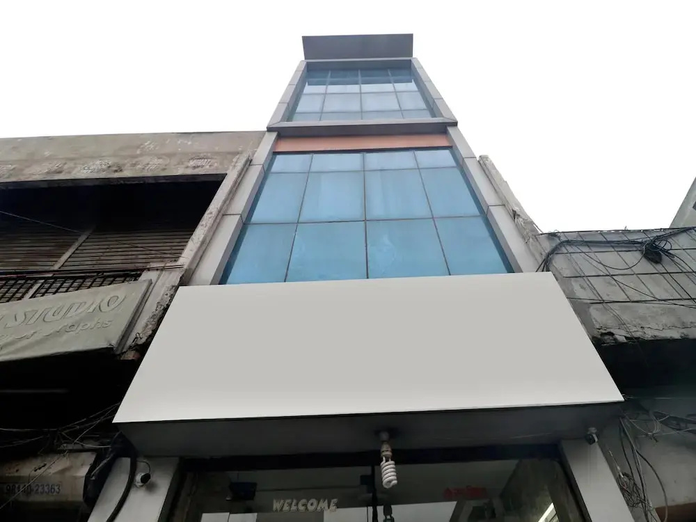 OYO 15546 Hotel KK