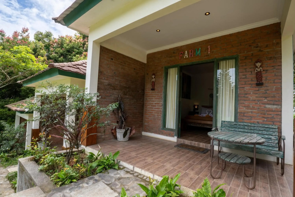 Munduk Farm House
