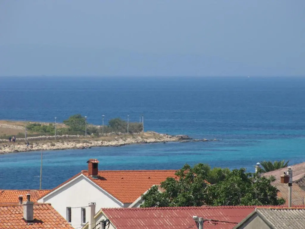 Apartments "Novalja"