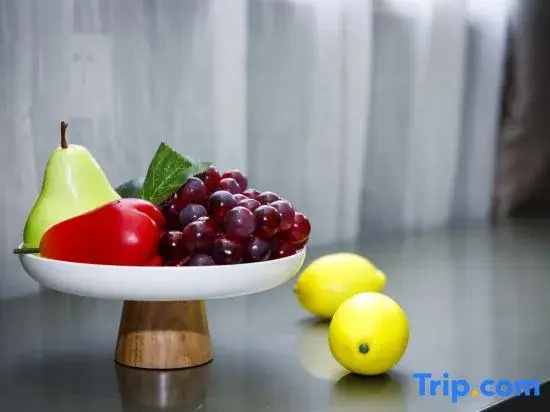 Food & Beverage