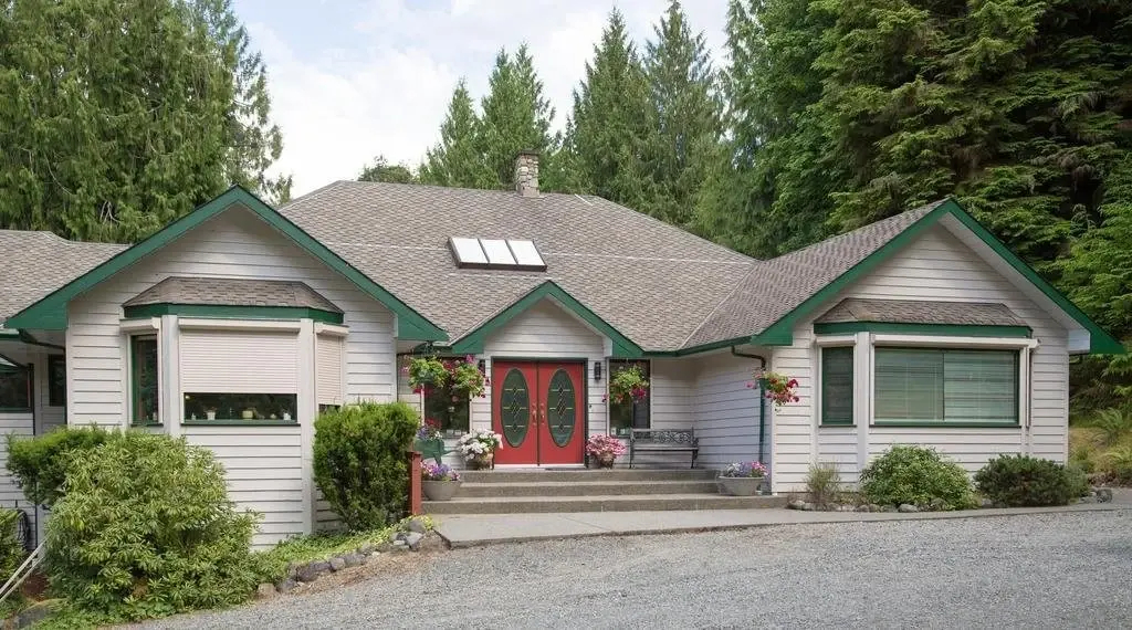 Cobble House Bed & Breakfast