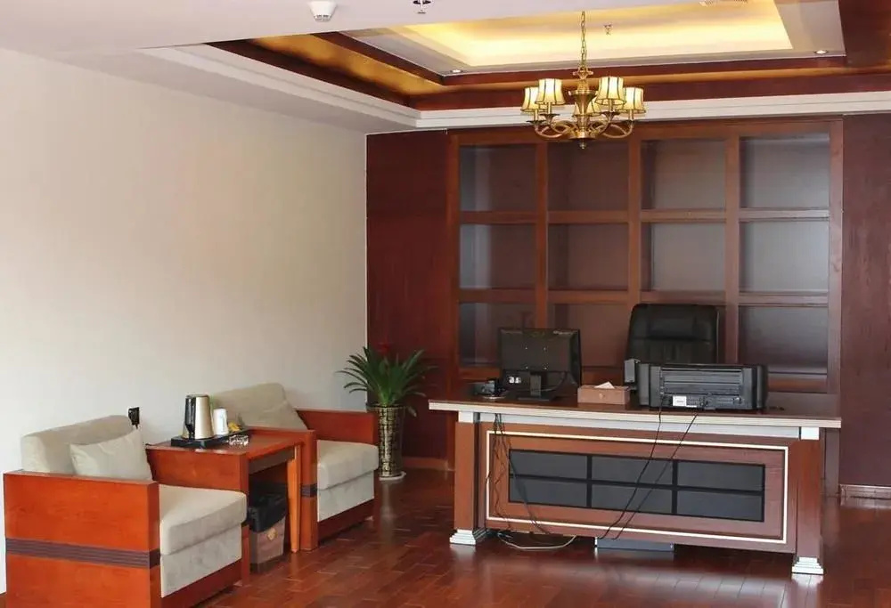 Lobby & Reception