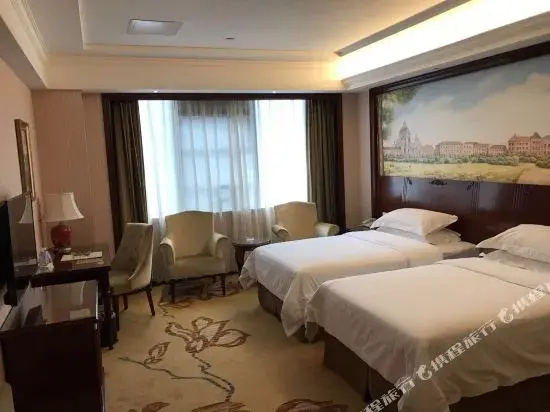Vienna Hotel Shenzhen Nanshan Longzhu Branch — 3
