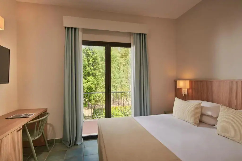 Superior room with balcony
