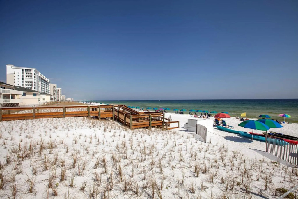 Beach & Waterfront