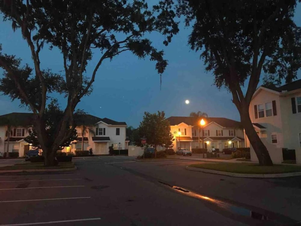 4bdr House Near Disney for Famllies 16101