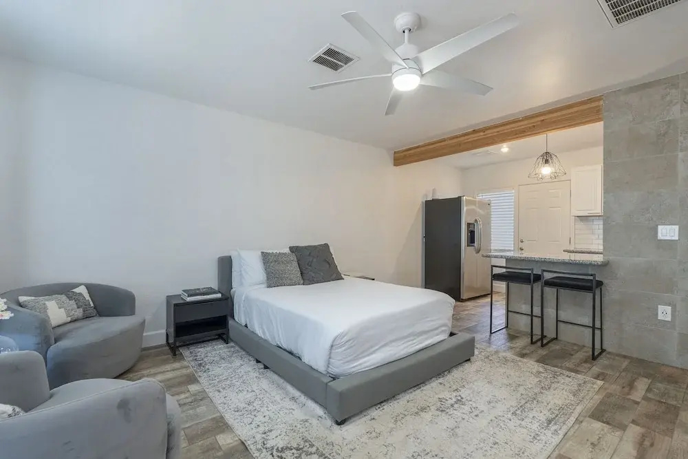 Executive Studio